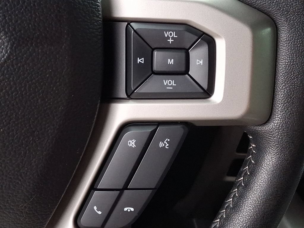 Used 2019 Ford F150 Lariat w/ Equipment Group 502A Luxury AWD/4WD image 23
