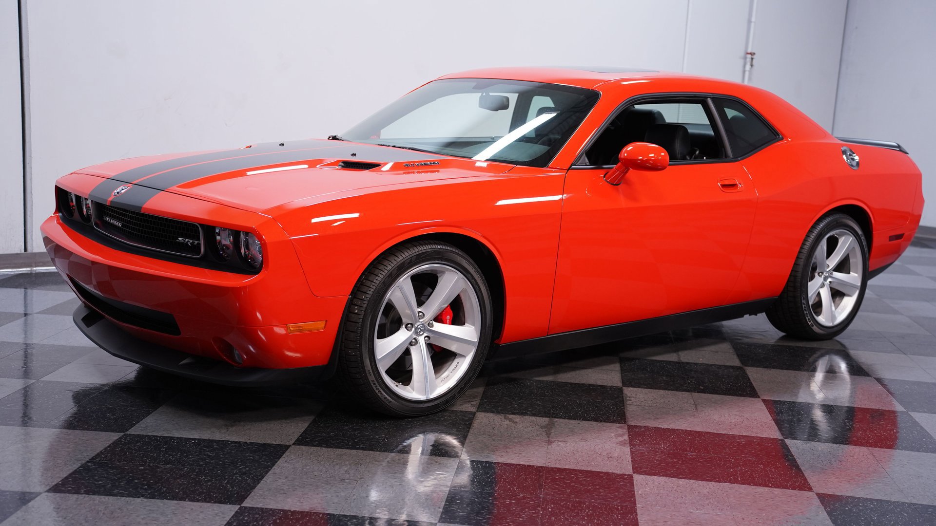 Used 2008 Dodge Challenger SRT8 image 6