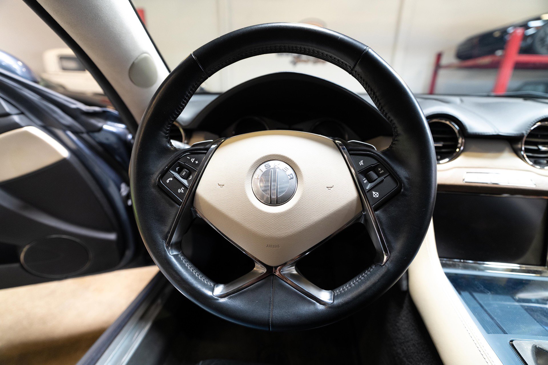 Used 2012 Fisker Karma EcoSport RWD image 71