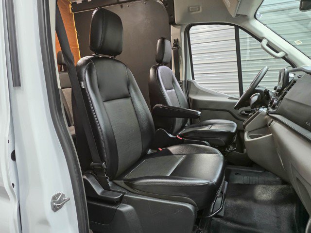 Used 2024 Ford Transit 250 148 Medium Roof w/ Load Area Protection Package RWD image 19