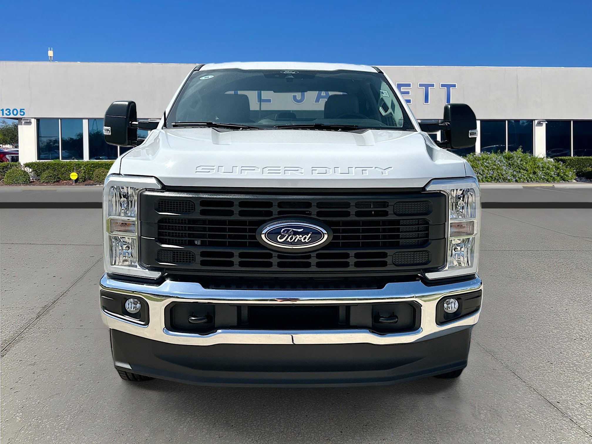 Used 2026 Ford F250 XL AWD/4WD image 2