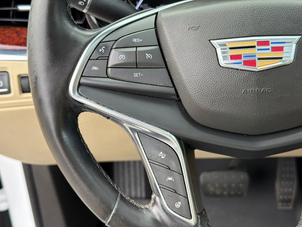 Used 2018 Cadillac XT5 Luxury w/ Driver Awareness Package image 25