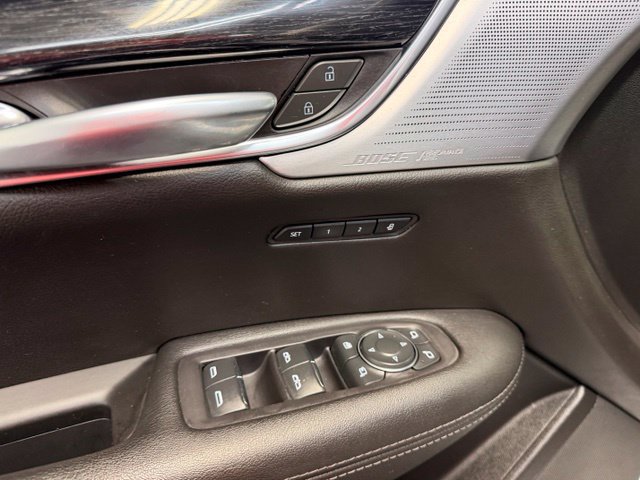 Used 2020 Cadillac XT5 Premium Luxury AWD/4WD image 12