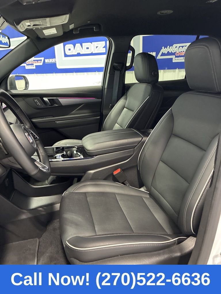 Used 2025 Buick Enclave Preferred image 13