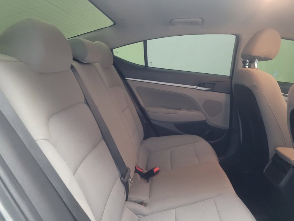 Used 2018 Hyundai Elantra SEL image 19