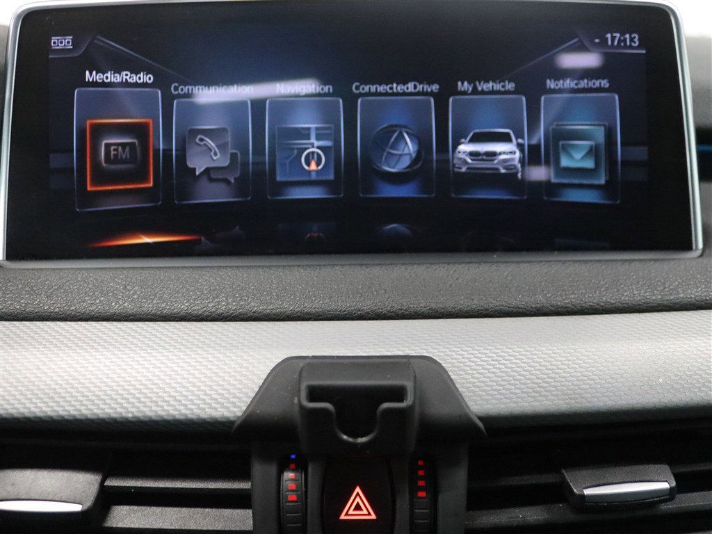 Used 2017 BMW X5 xDrive50i AWD/4WD image 38