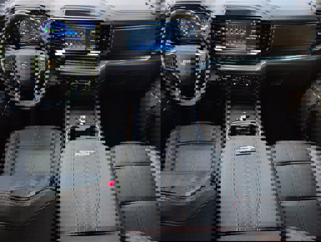 Used 2024 Chevrolet Silverado 3500 High Country w/ High Country Premium Package image 29