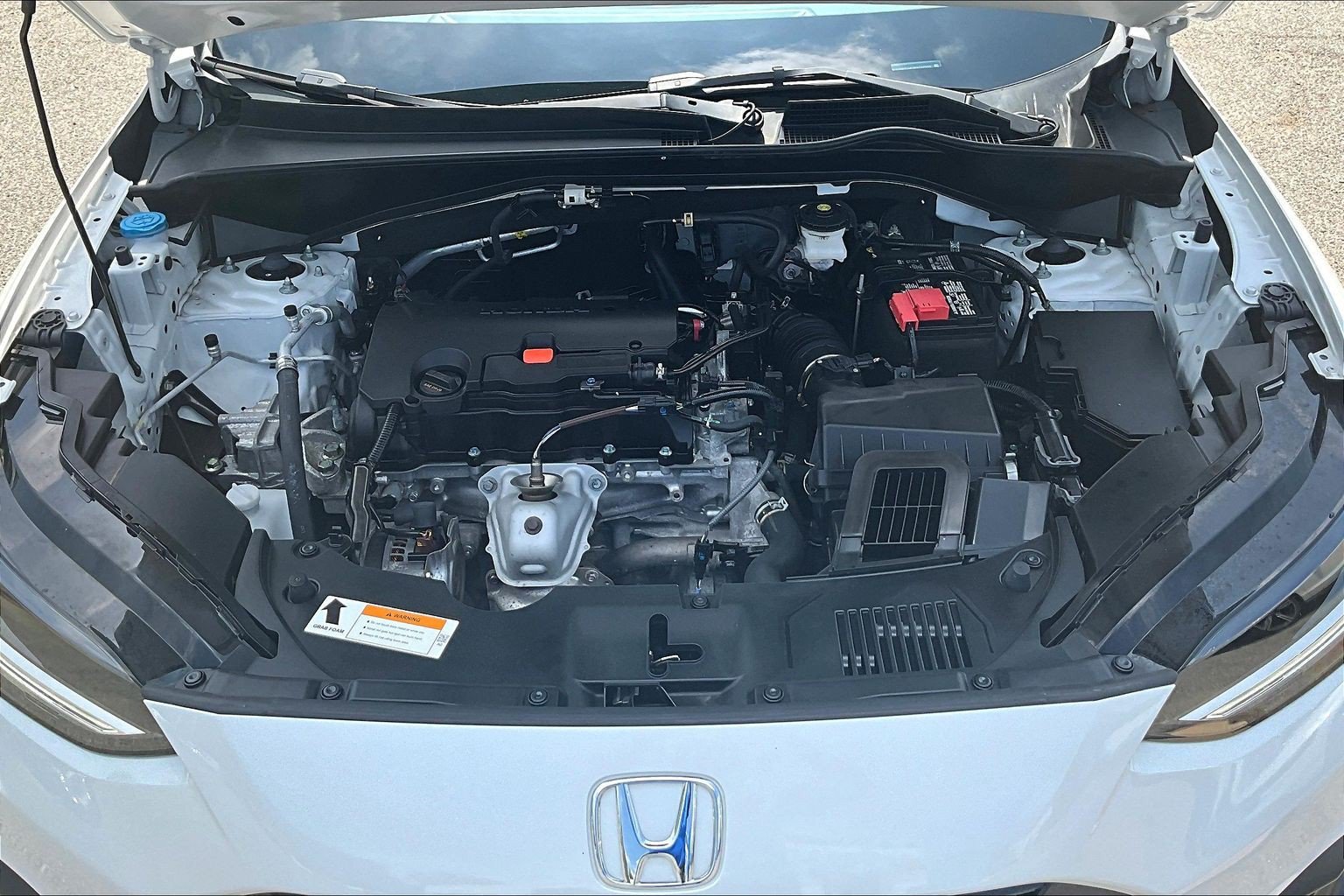 Used 2024 Honda HR-V Sport image 9