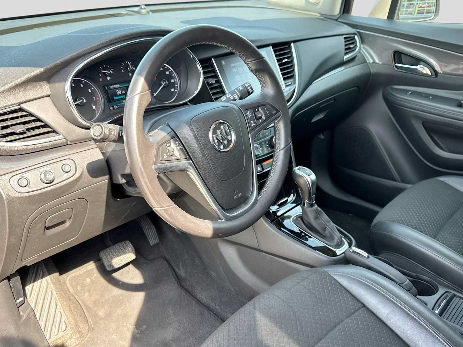 Used 2018 Buick Encore Preferred AWD/4WD video 2