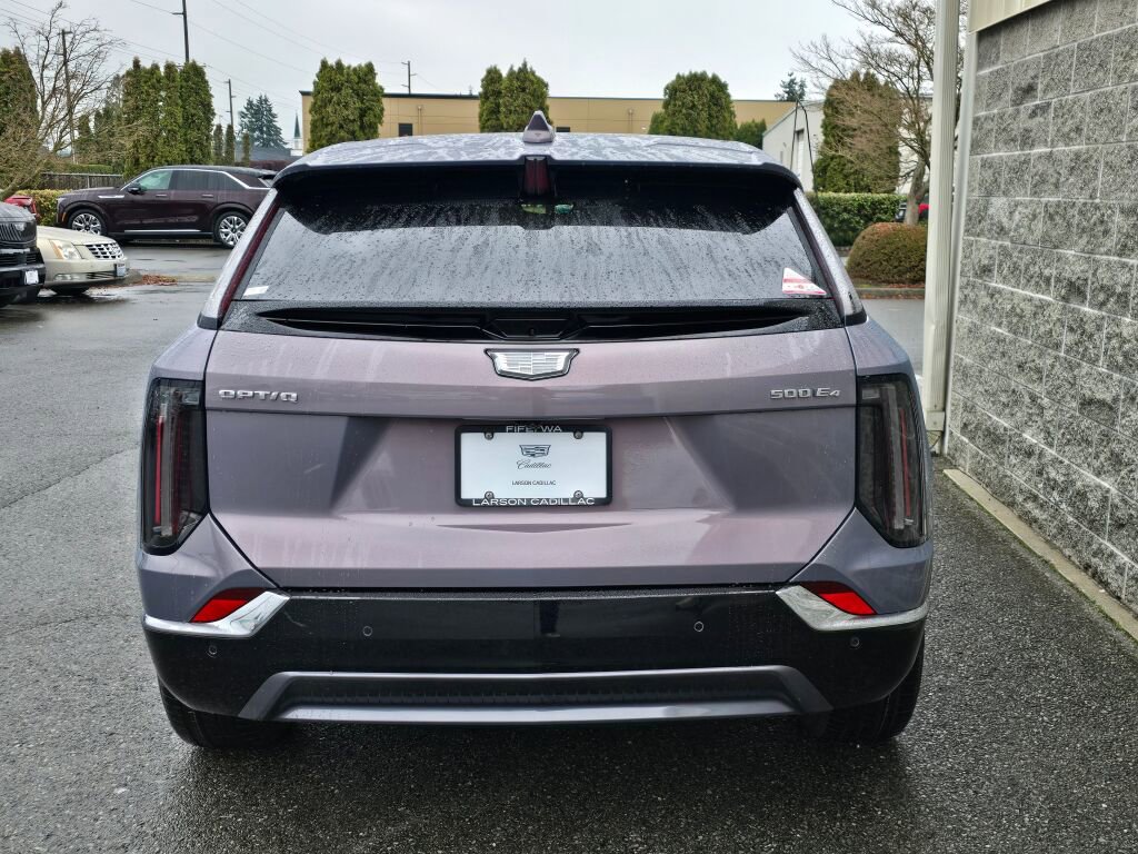 New 2026 Cadillac Optiq Luxury 2 image 6