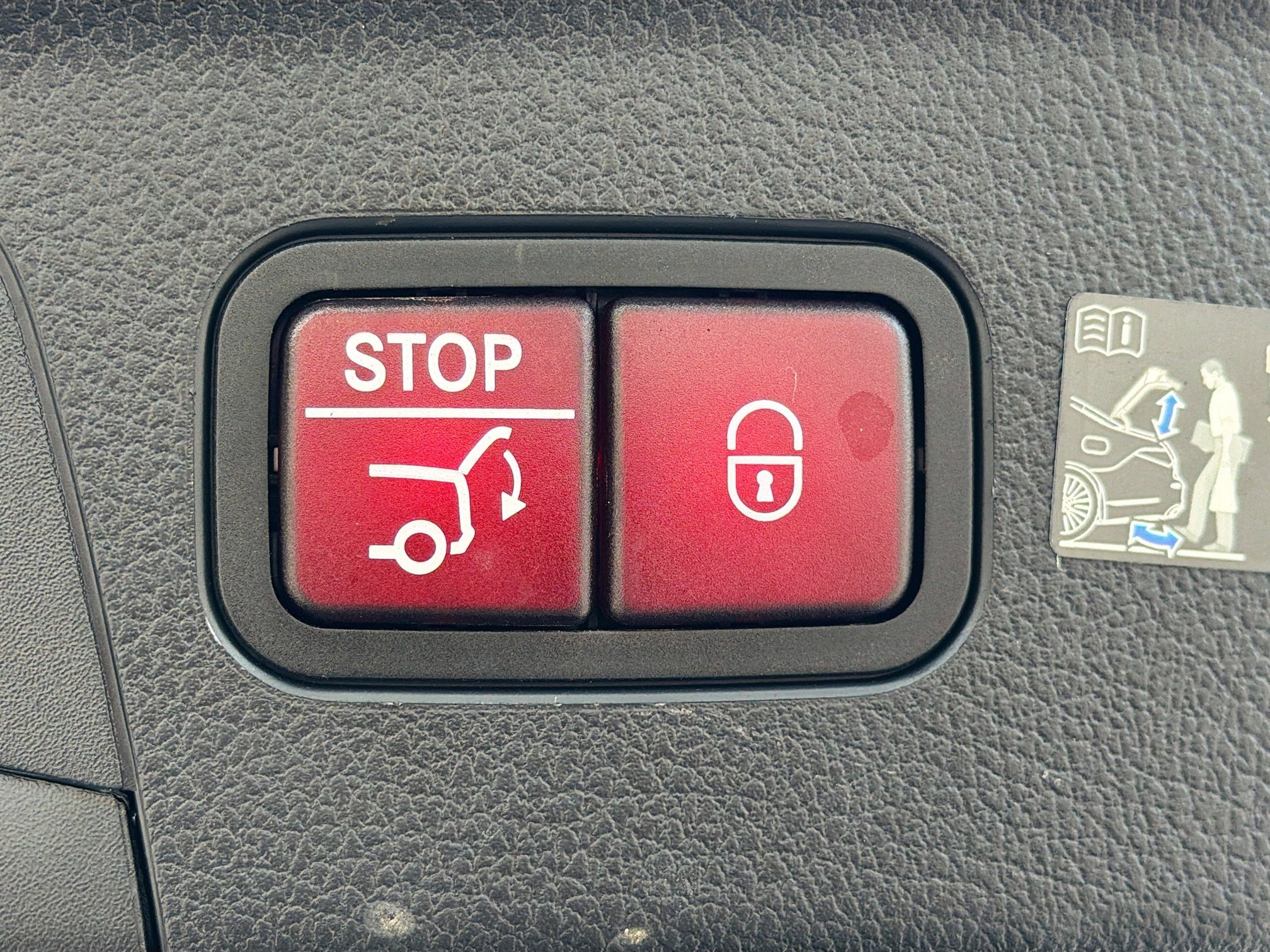 Used 2025 Mercedes-Benz GLE 53 AMG 4MATIC Coupe image 13