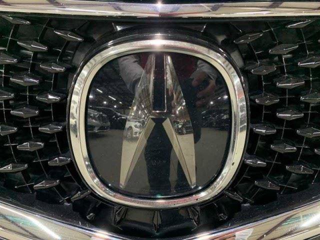 Used 2019 Acura TLX FWD image 11