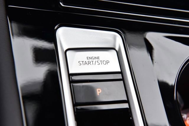 New 2026 Volkswagen Atlas Cross Sport SEL Premium R-Line image 17