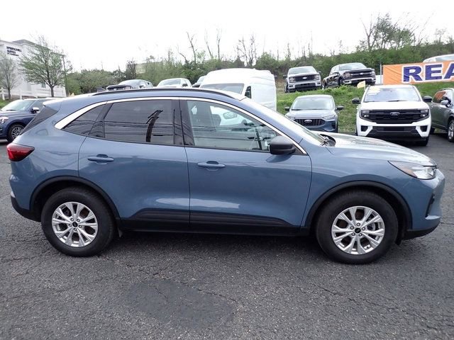 Certified 2024 Ford Escape Active w/ Tech Pack #1 AWD/4WD image 9