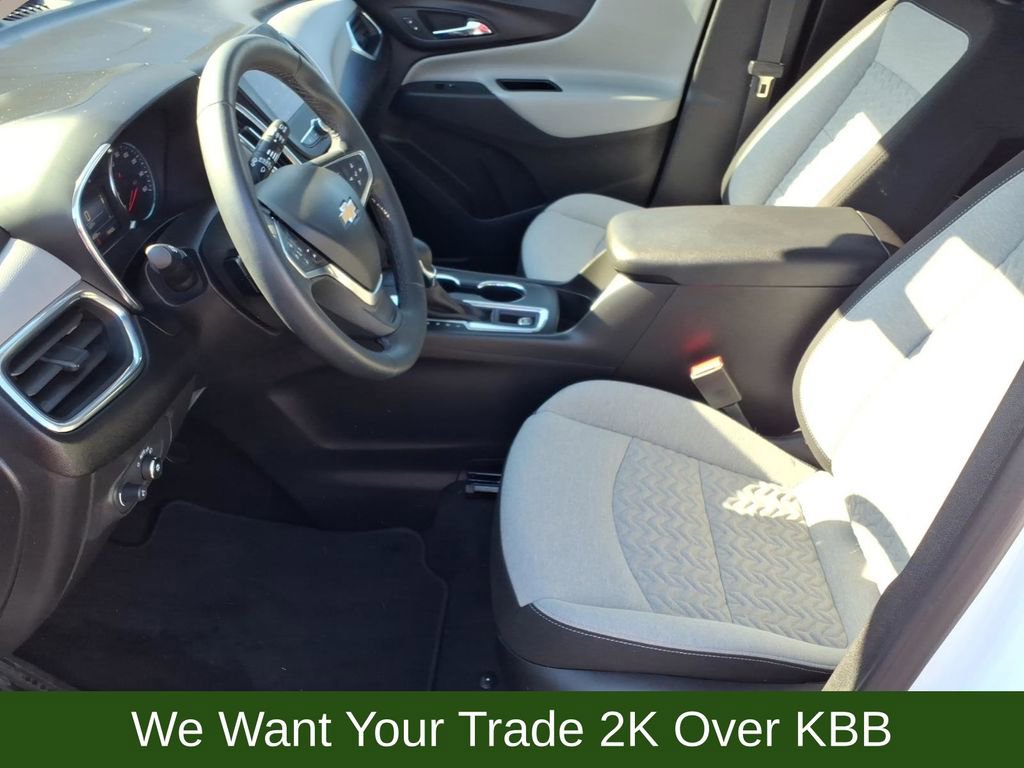 Used 2023 Chevrolet Equinox LT w/ Driver Convenience Package image 10