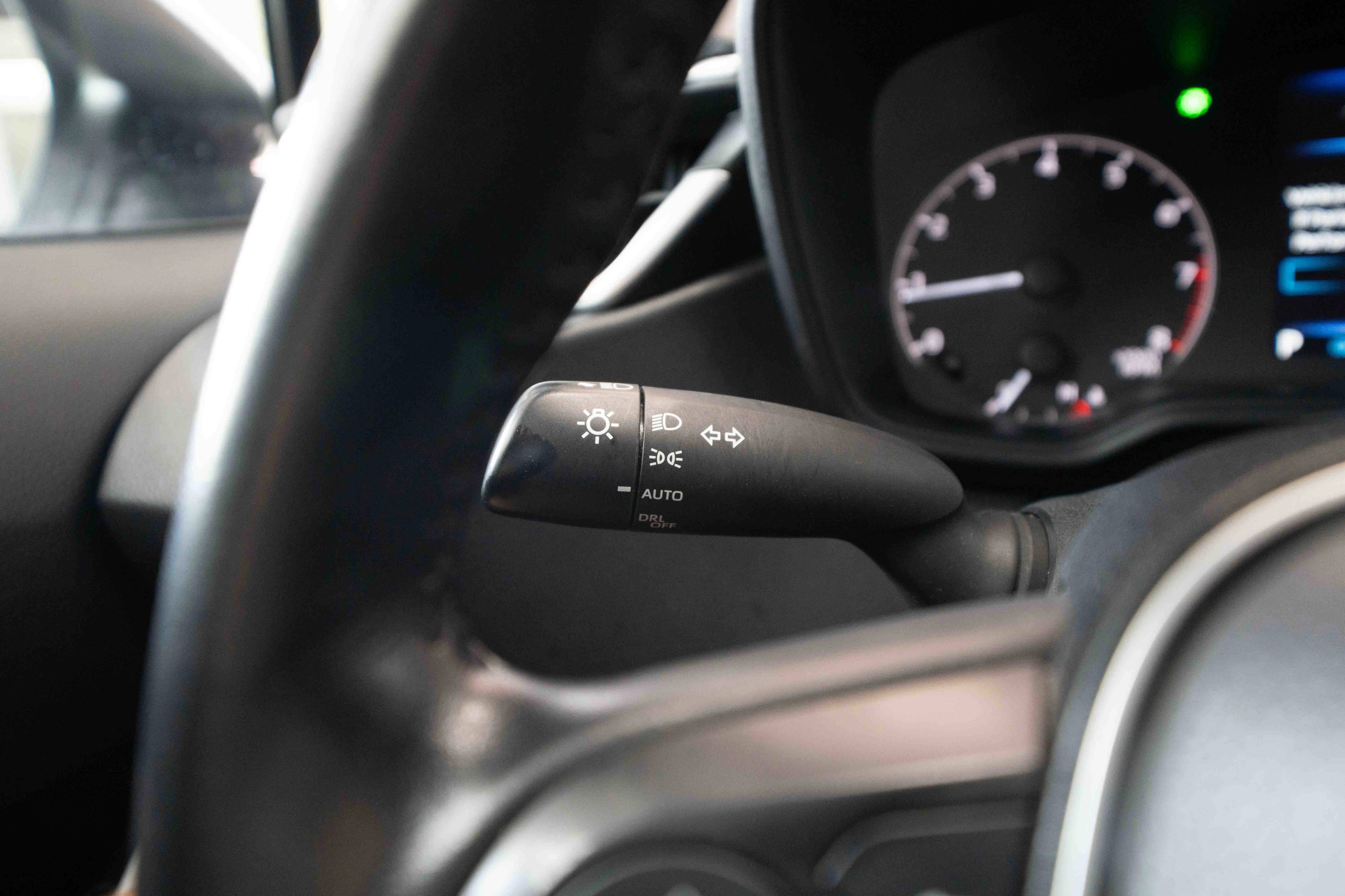 Used 2024 Toyota Corolla SE FWD image 13