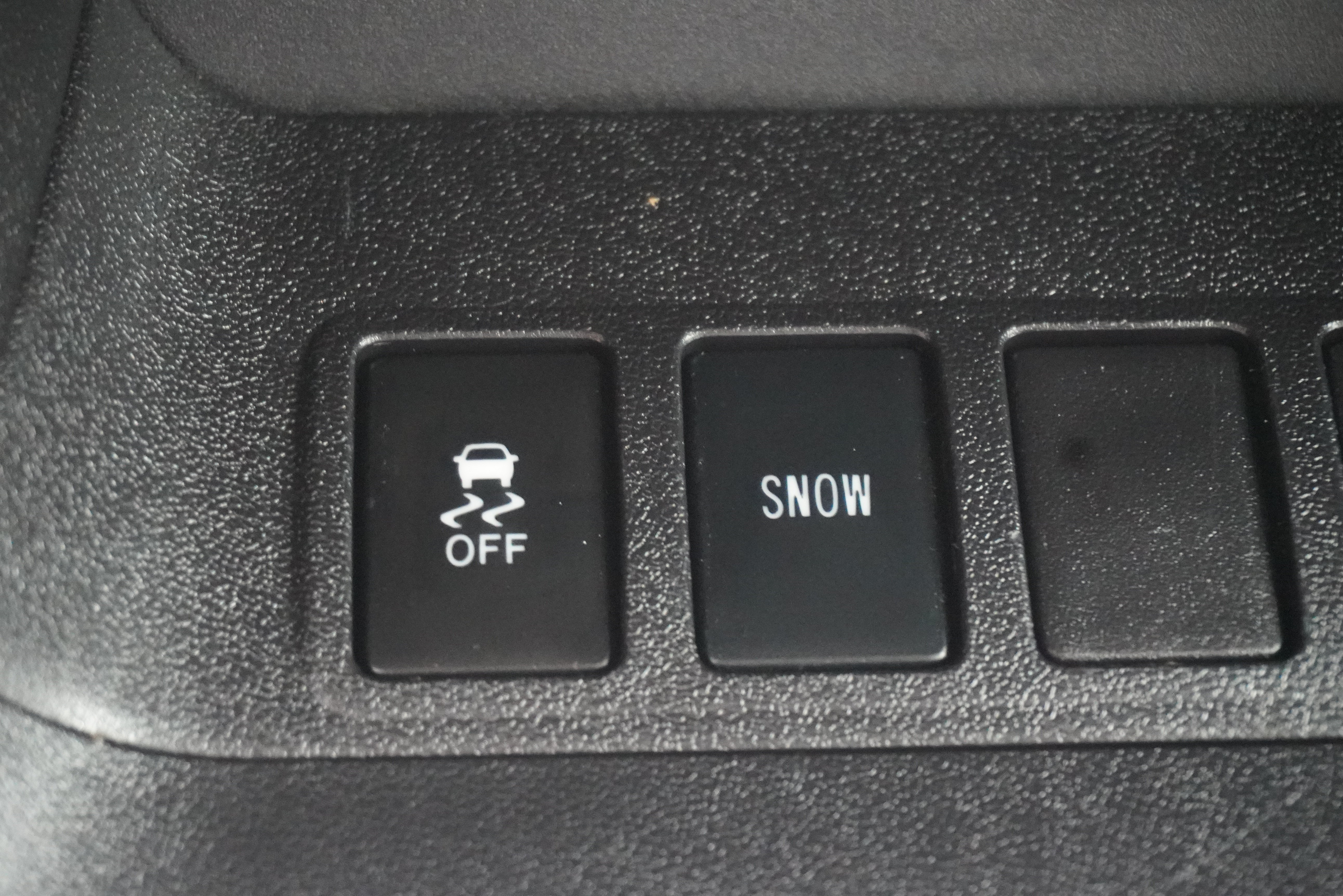 Used 2018 Toyota Highlander Limited FWD image 28