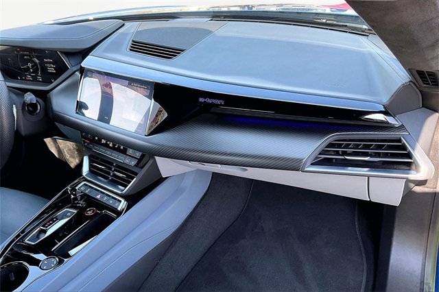 Used 2023 Audi RS e-tron GT w/ Carbon Performance Package image 16