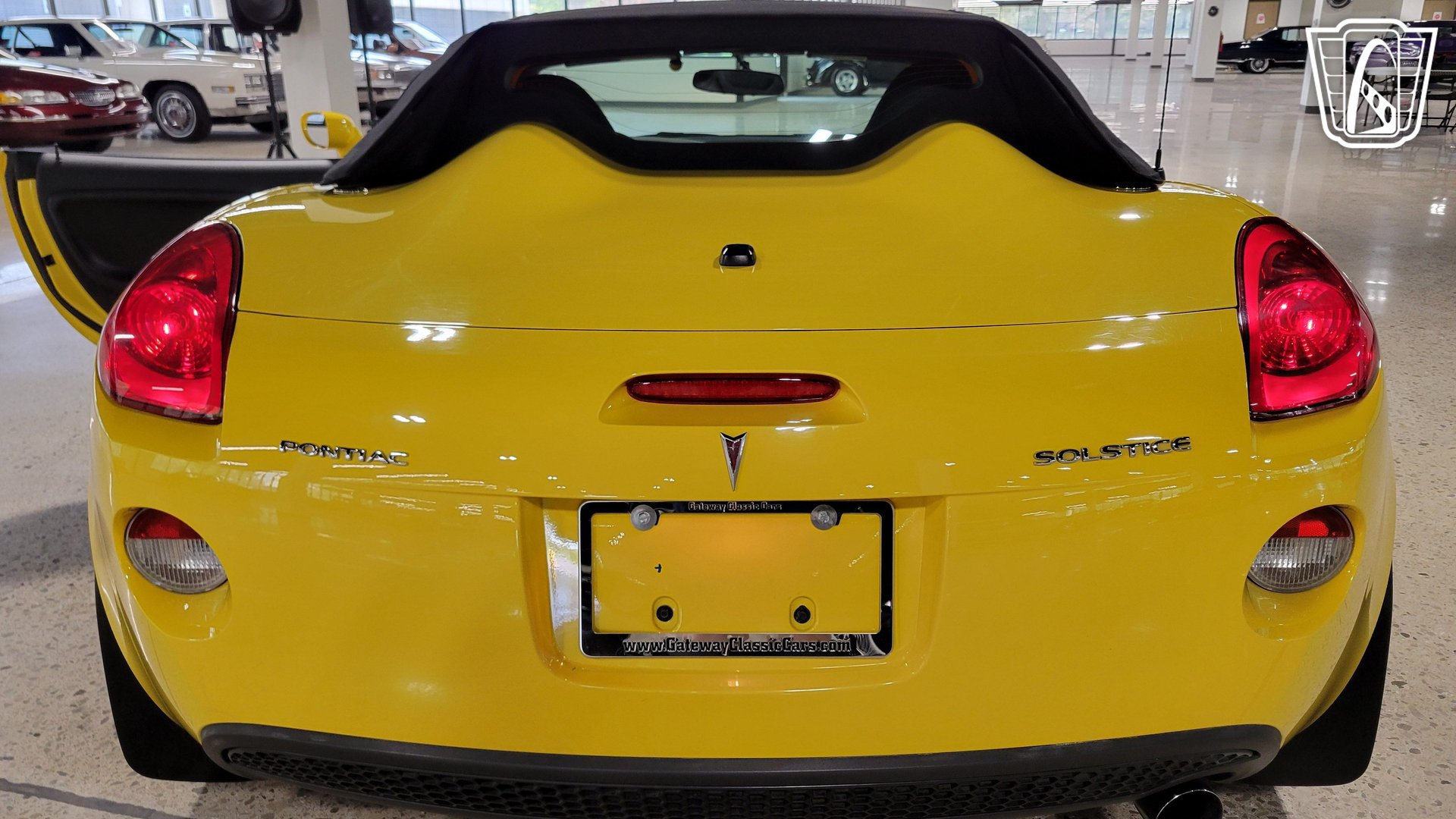 Used 2007 Pontiac Solstice Convertible w/ Premium Package RWD image 8