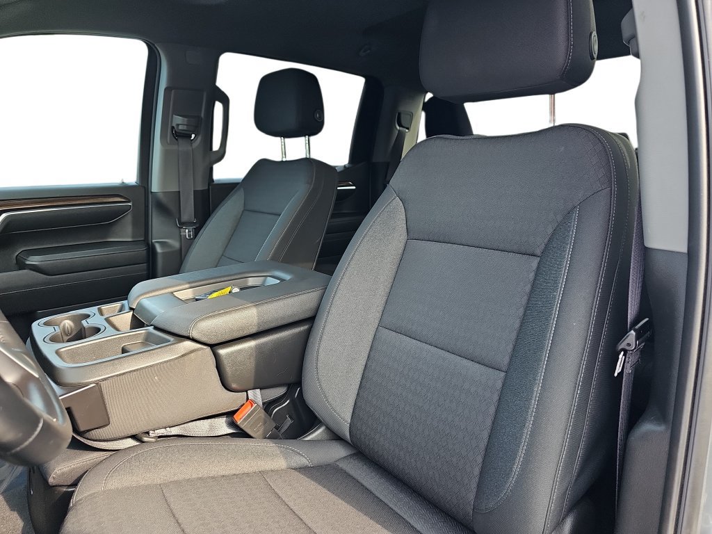 Used 2023 Chevrolet Silverado 1500 RST AWD/4WD image 15