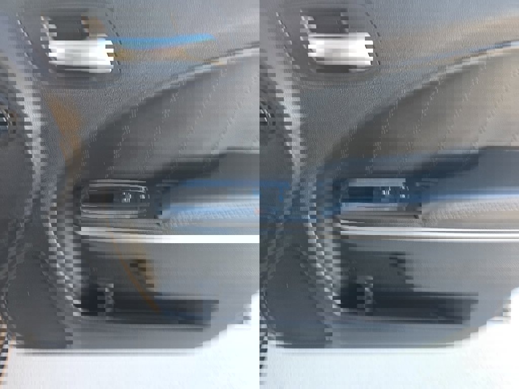 Used 2016 Dodge Charger SXT w/ AWD Plus Group image 20