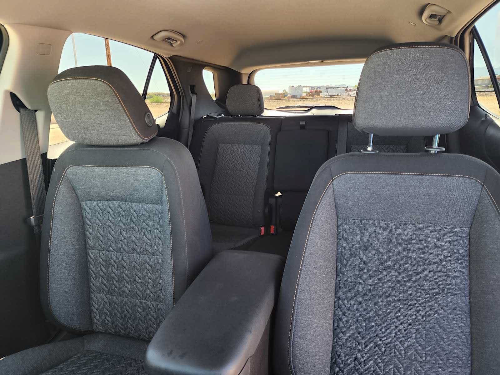 Used 2022 Chevrolet Equinox LT FWD image 16