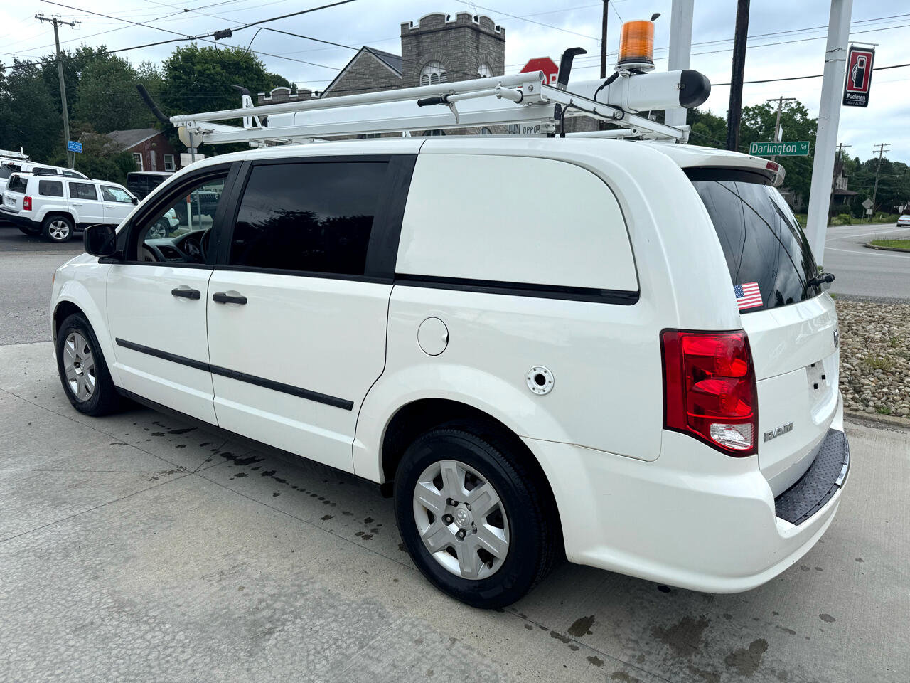 Used 2013 RAM C/V Tradesman image 3