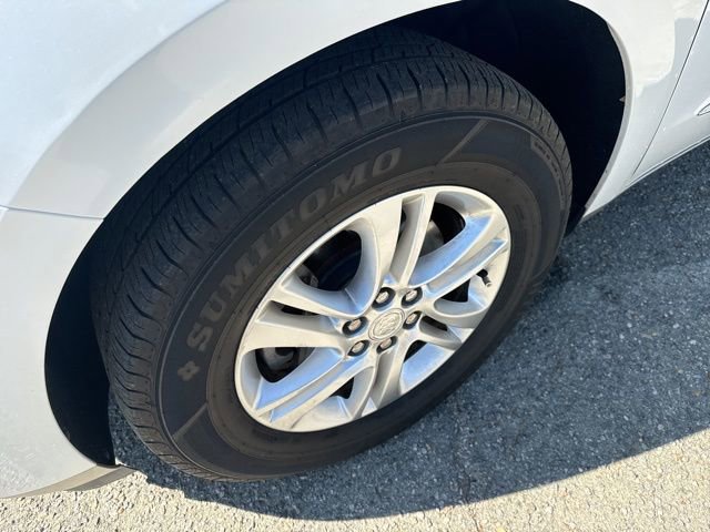 Used 2019 Buick Enclave Essence w/ Trailering Package, 5000 lbs. image 9
