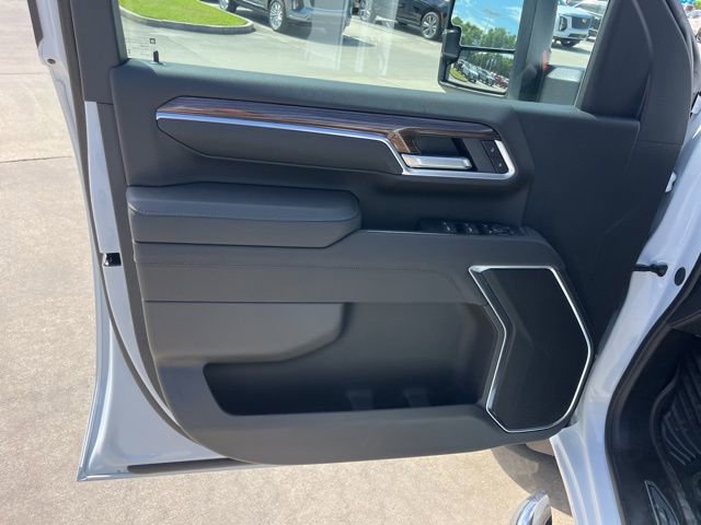 New 2026 Chevrolet Silverado 2500 LT w/ All Star Edition AWD/4WD image 15