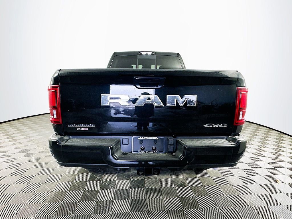 New 2026 RAM 2500 Big Horn AWD/4WD image 9
