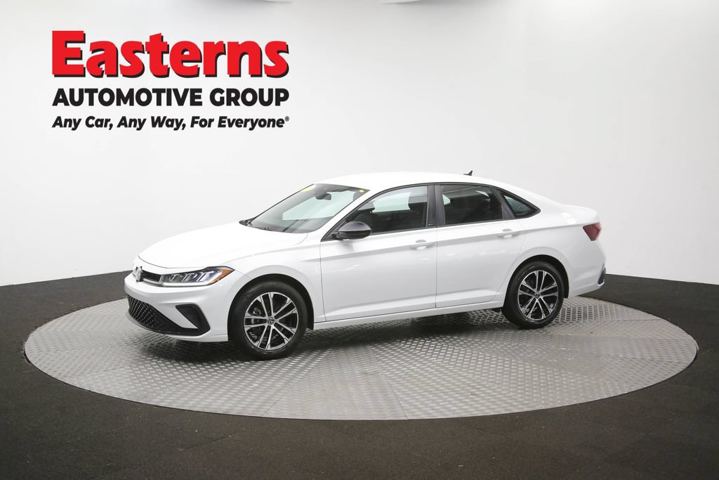 Used 2025 Volkswagen Jetta Sport FWD image 56