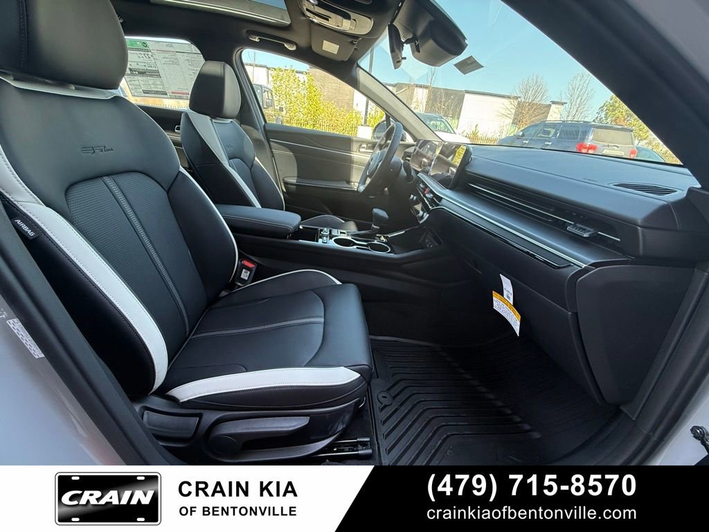 New 2026 Kia K5 GT-Line w/ GT-Line Premium Package AWD/4WD image 31