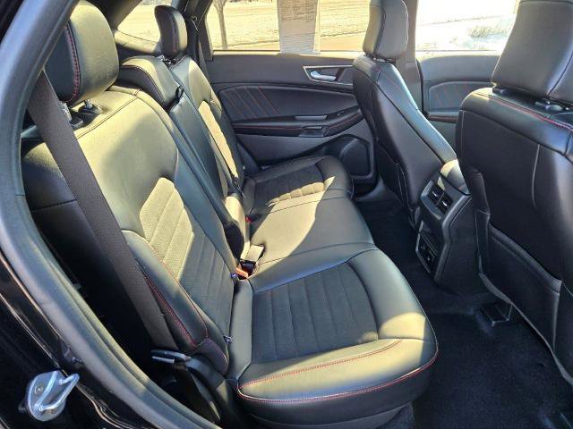 Certified 2024 Ford Edge ST-Line w/ Class II Trailer Tow Package AWD/4WD image 11