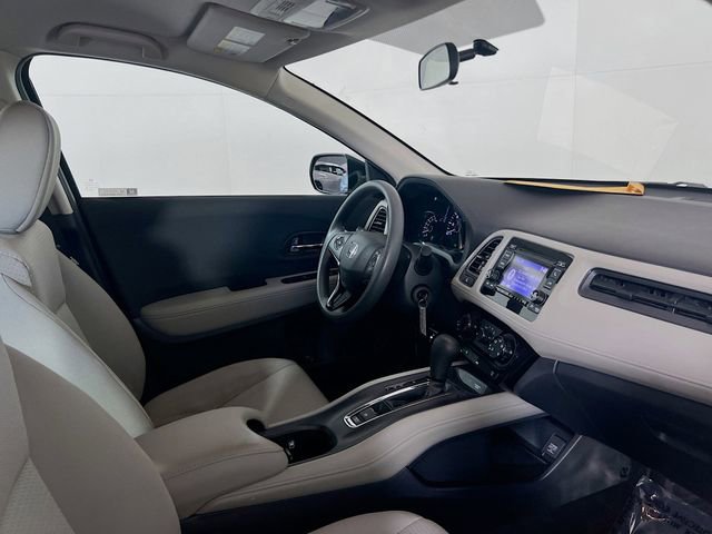 Used 2022 Honda HR-V LX image 9