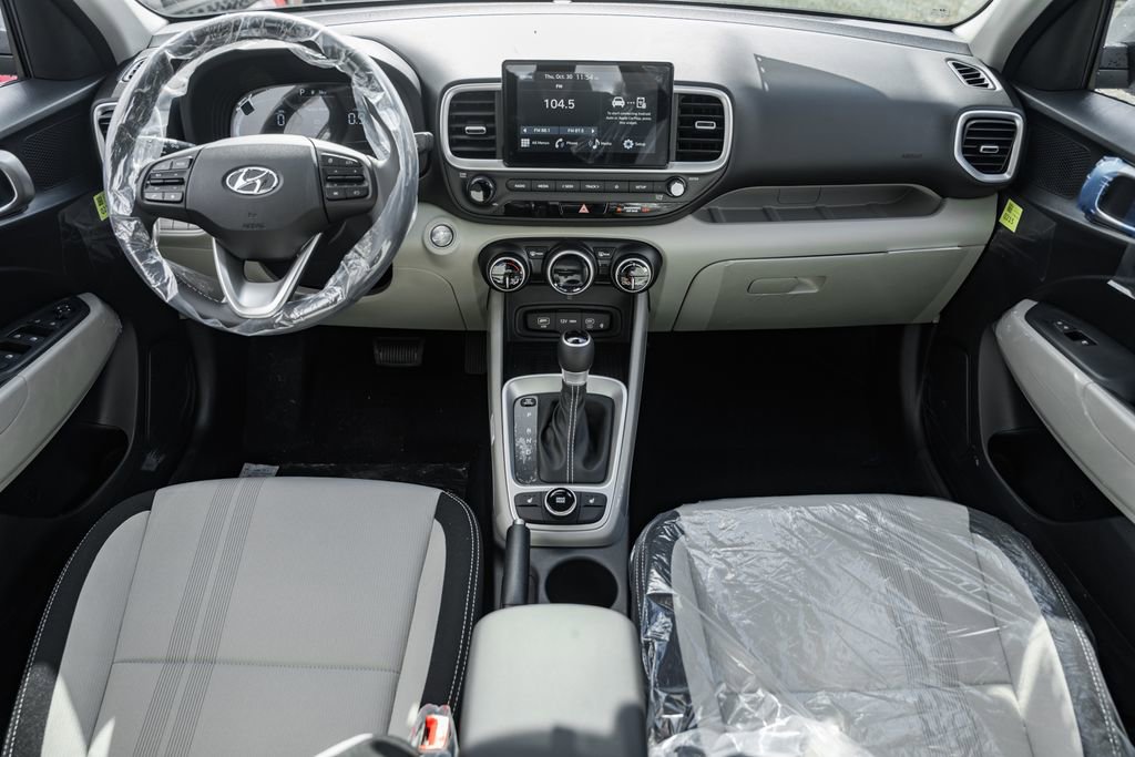 New 2026 Hyundai Venue SEL image 16