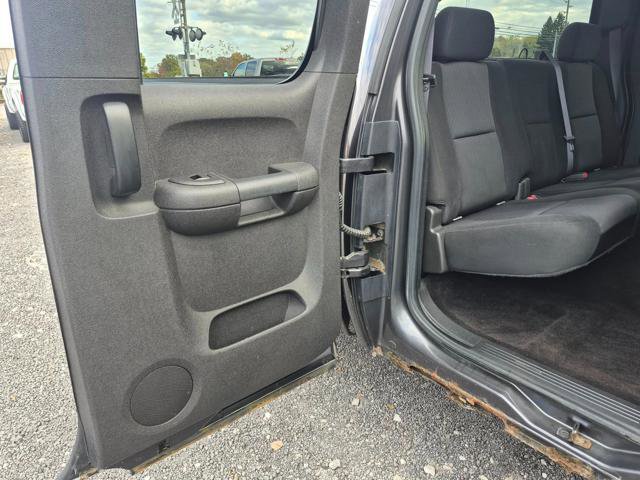 Used 2011 Chevrolet Silverado 1500 LT w/ All-Star Edition image 9