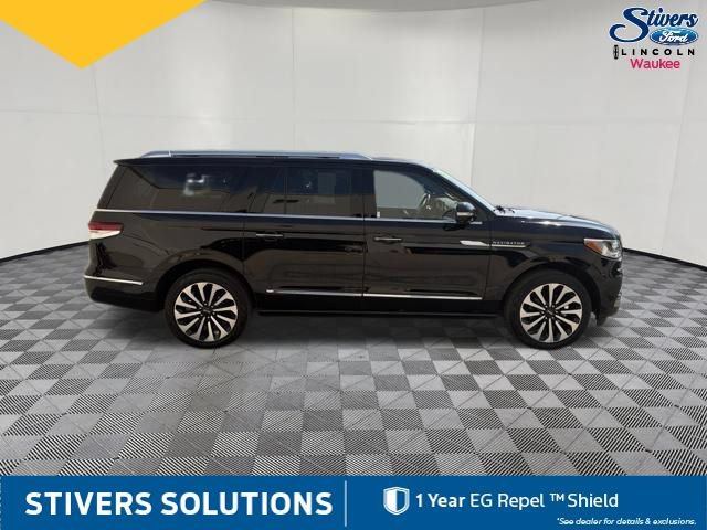 Used 2023 Lincoln Navigator L Reserve AWD/4WD image 5