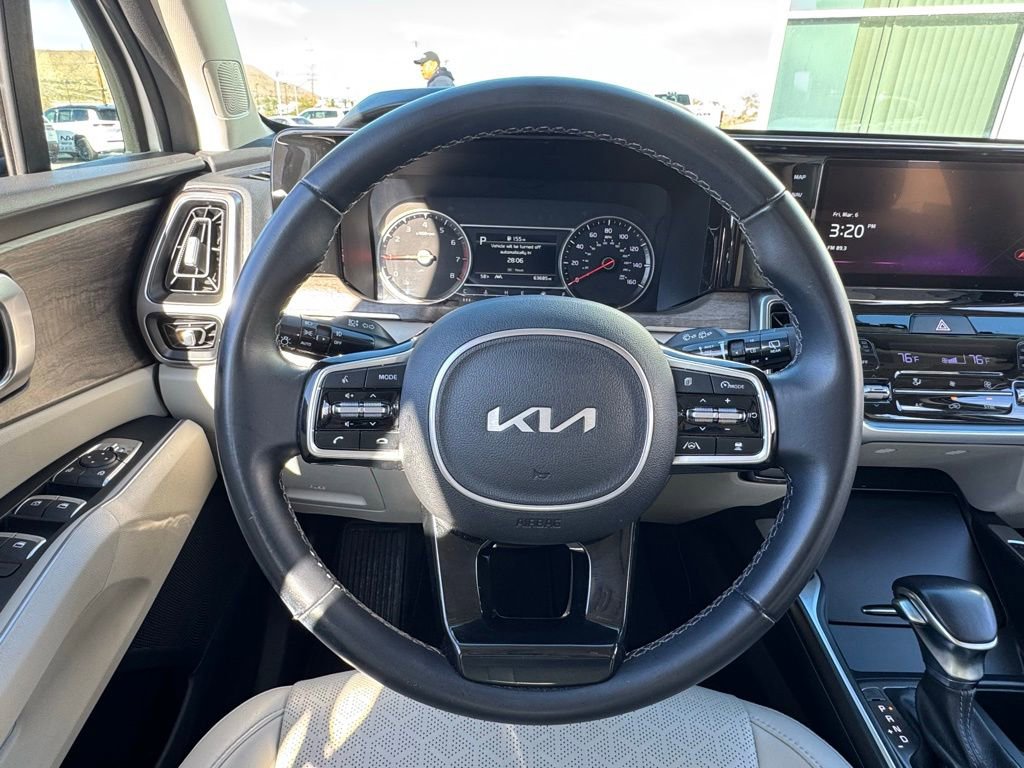 Used 2023 Kia Sorento X-Line EX image 16