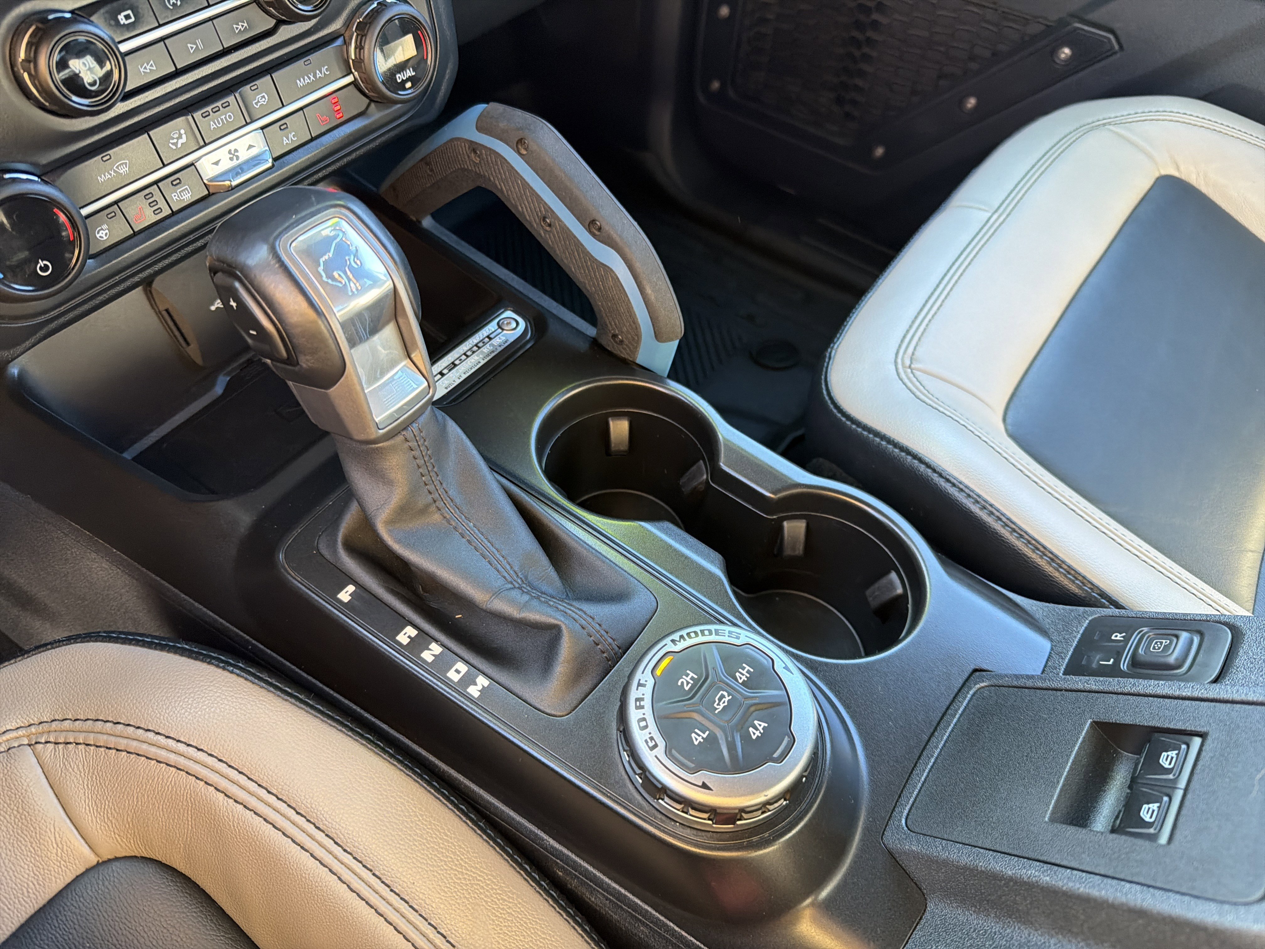 Used 2021 Ford Bronco Wildtrak image 8