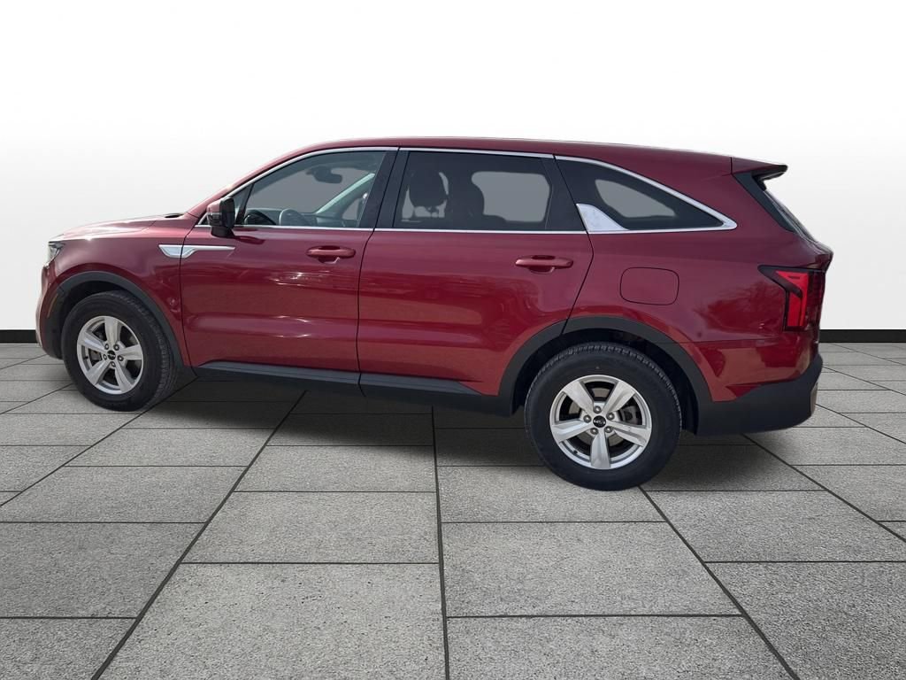 Used 2022 Kia Sorento LX image 8