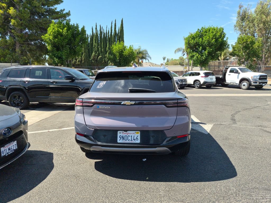 Used 2024 Chevrolet Equinox EV LT FWD image 7