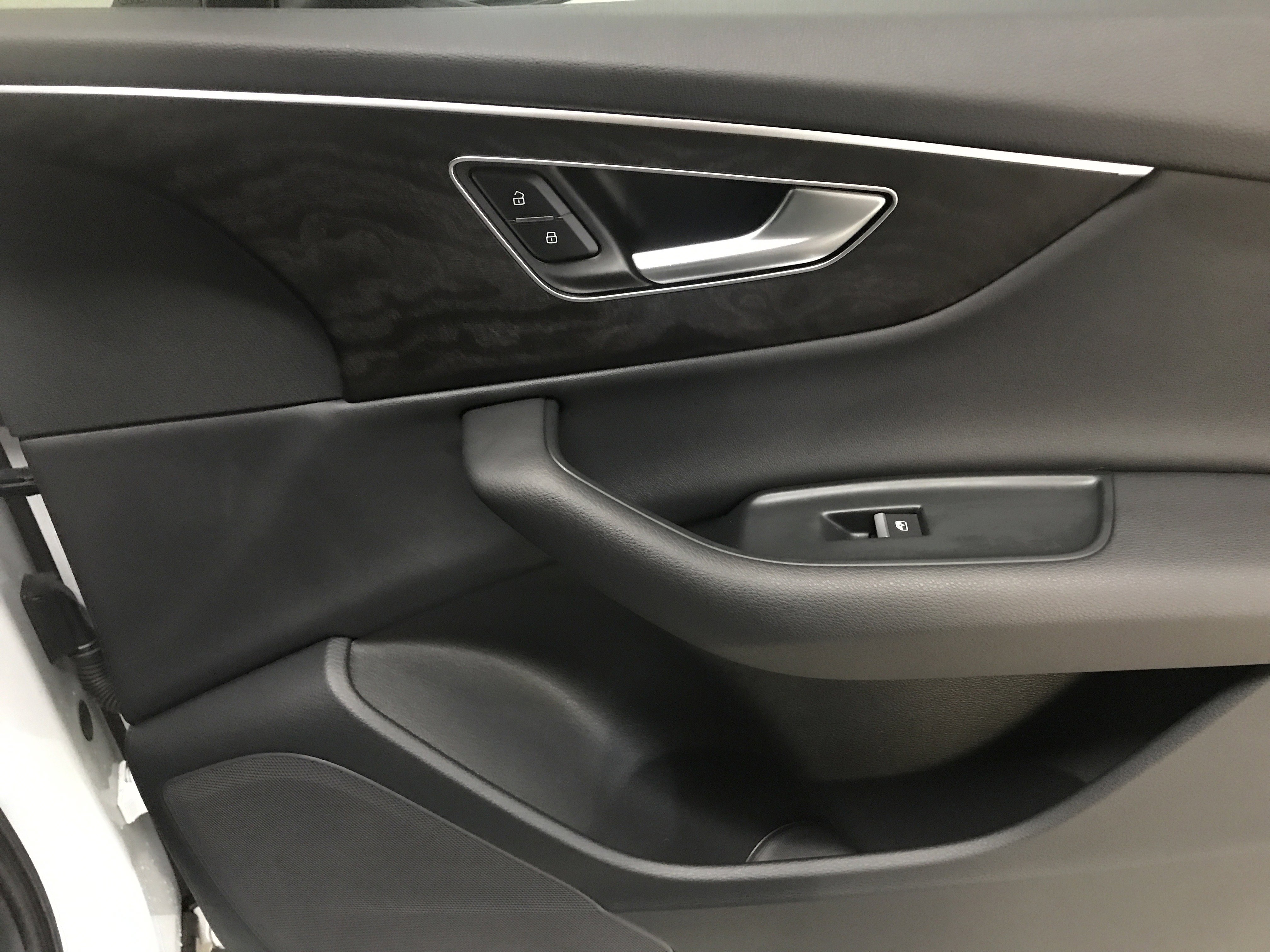 Used 2022 Audi Q7 2.0T Premium image 12