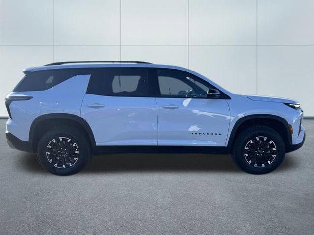 Used 2026 Chevrolet Traverse Z71 w/ Enhanced Driving Package AWD/4WD image 7