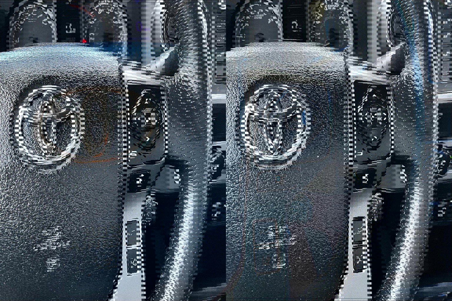 Used 2019 Toyota Tacoma SR5 image 19