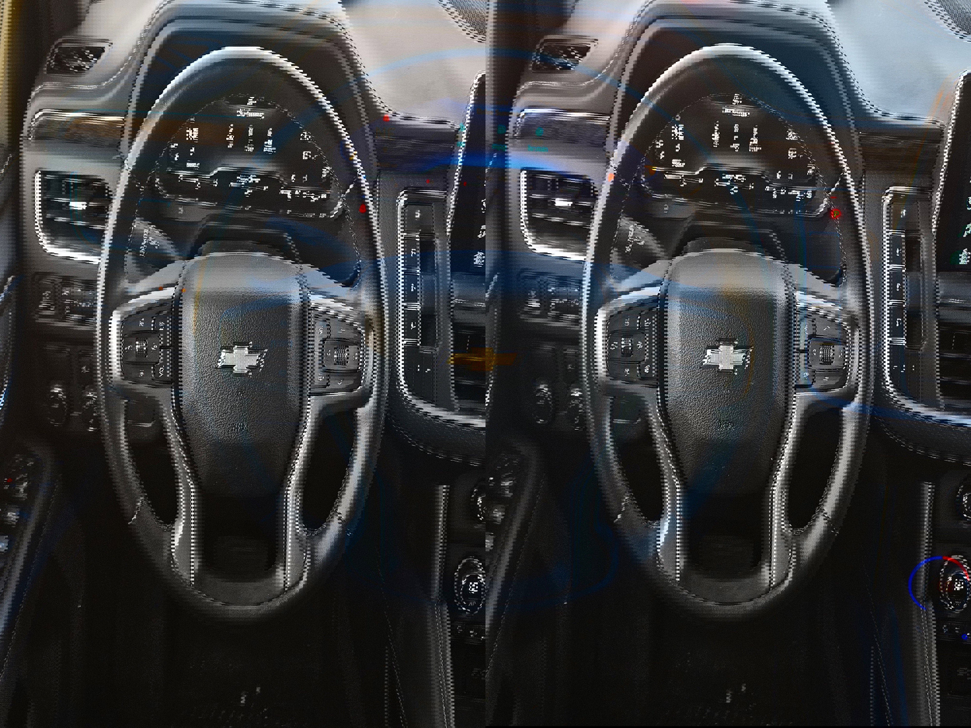 Used 2023 Chevrolet Suburban Premier image 13