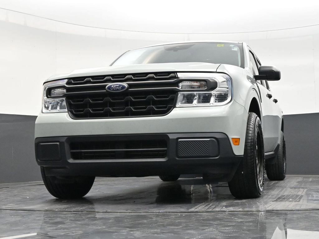 Used 2023 Ford Maverick XL FWD image 27