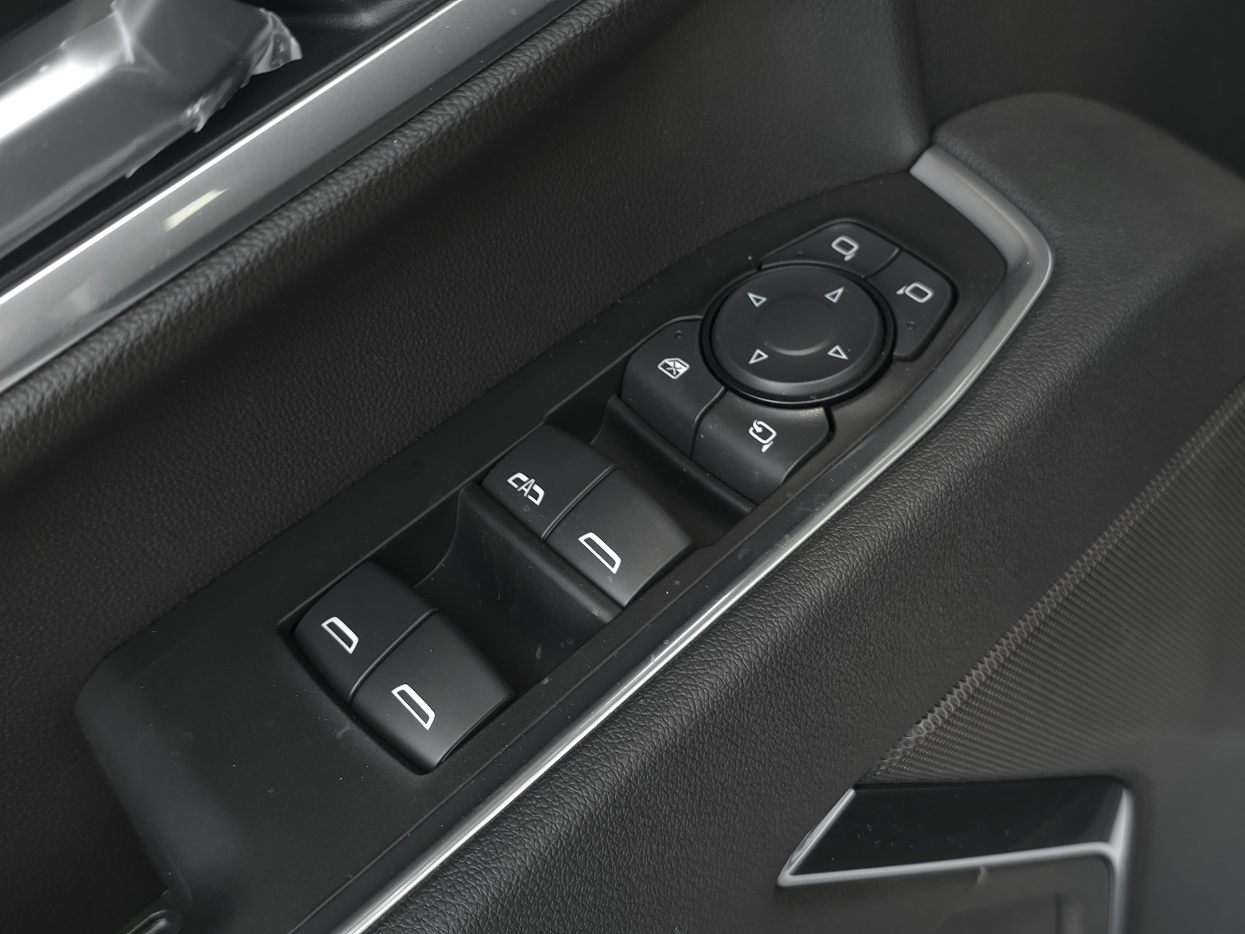 New 2026 GMC Sierra 2500 SLE AWD/4WD image 24