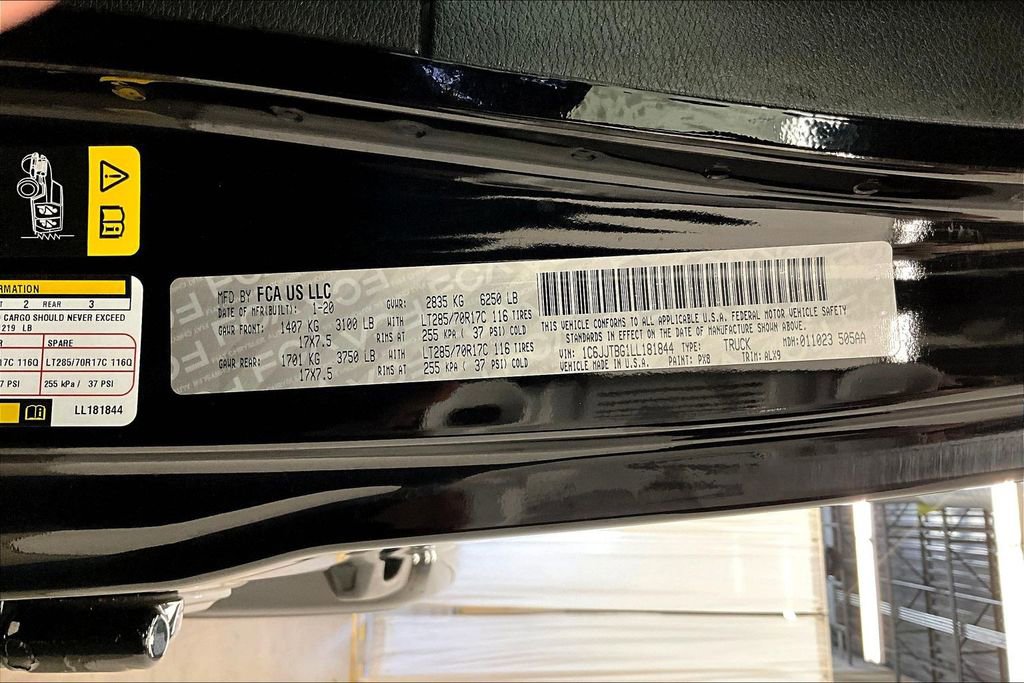 Used 2020 Jeep Gladiator Rubicon AWD/4WD image 20