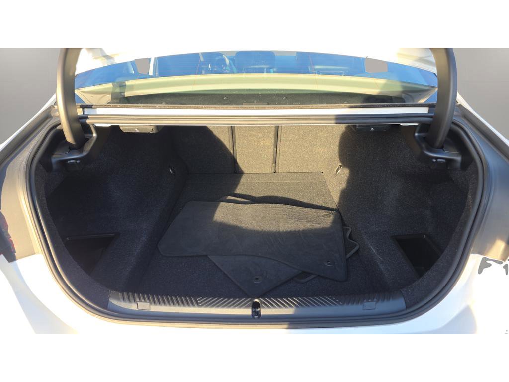 Used 2025 BMW 530i xDrive image 33