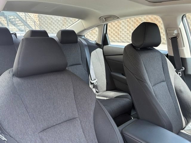 Certified 2024 Honda Accord EX image 28